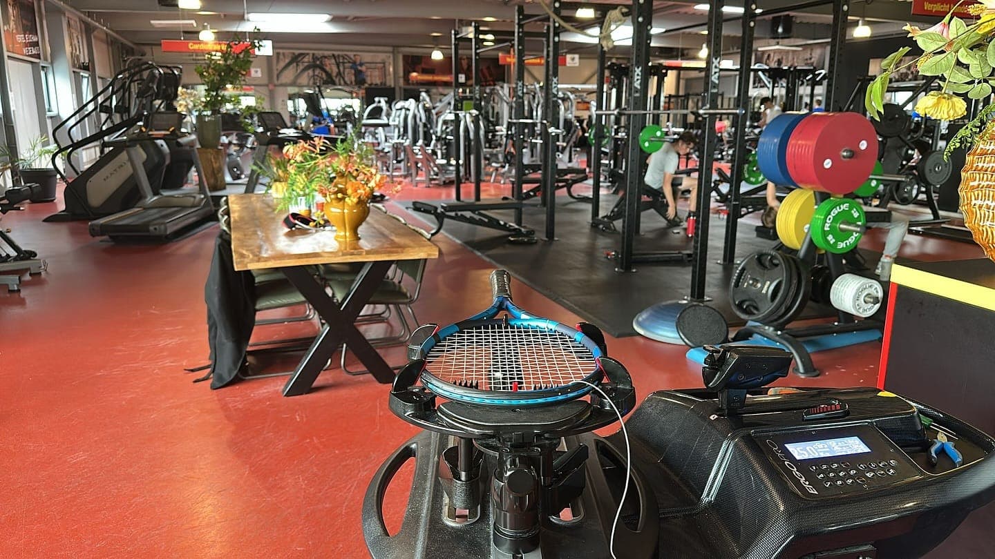 De bespanwerkplaats van Bespannen.nl in Maas en Waal Fit, Beneden-Leeuwen